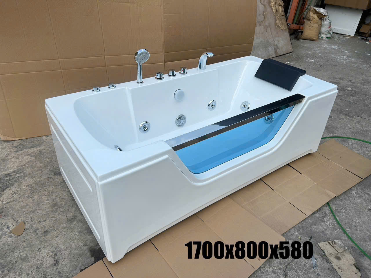 Bồn Tắm Kính Massage KT-17