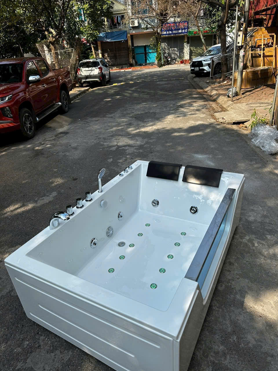 Bồn Tắm Đôi Chữ Nhật Kính 1.7m MKT-17