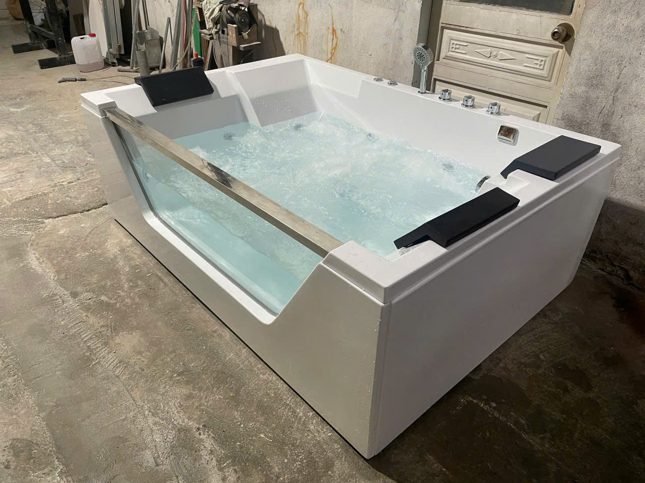 Bồn Tắm Cao Cấp KT-19