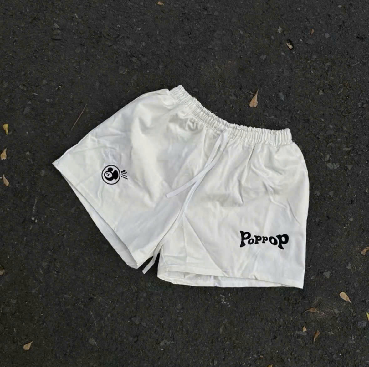 Quần Short Kaki Poppop Thêu