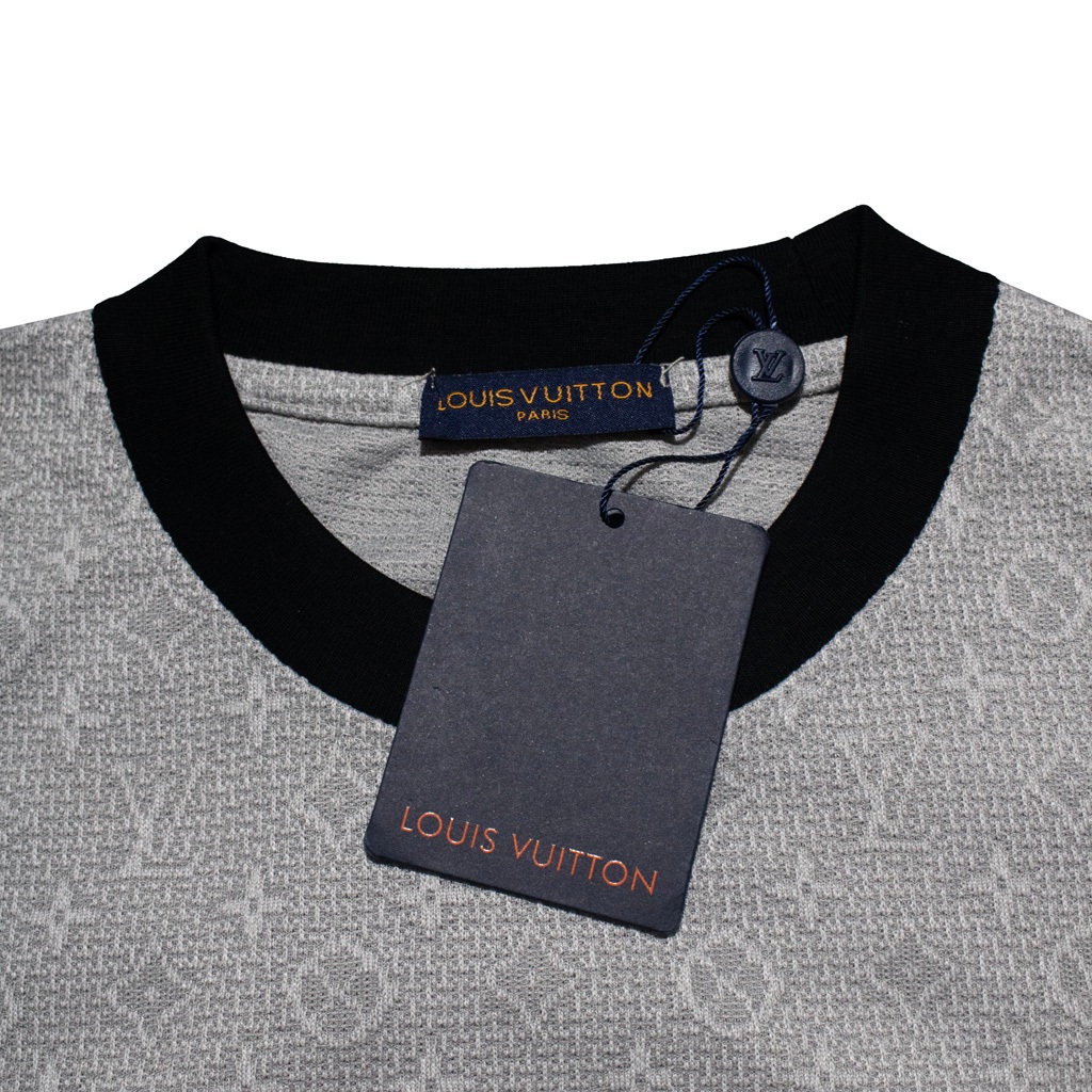 Áo Thun LV Louis Vuitton Monochrome (mới)