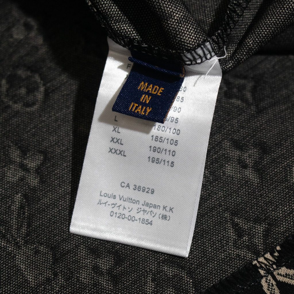 Áo thun LV Louis Vuitton Stripe Accent Monogram V2
