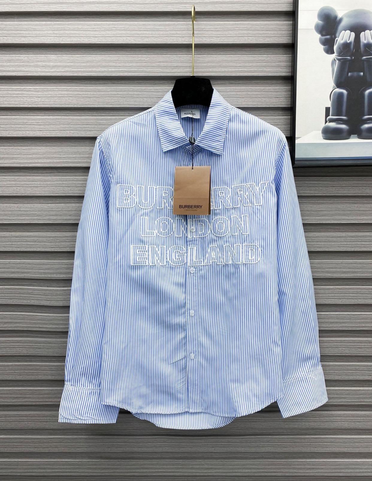 Sơ Mi Burberry Thêu Xanh Ghi tay Dài