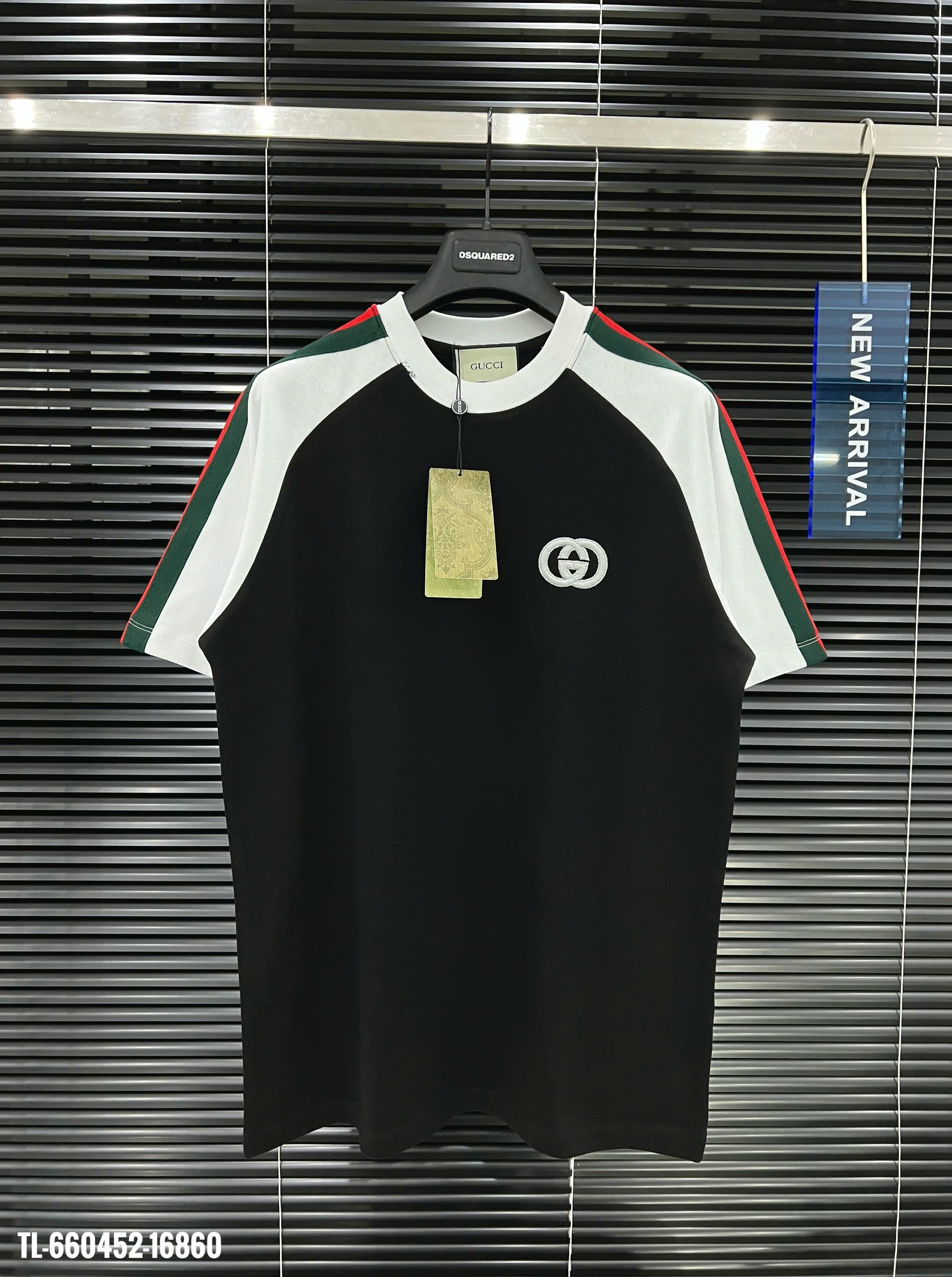 Áo thun gucci Phối 3 Sọc Viền Vai