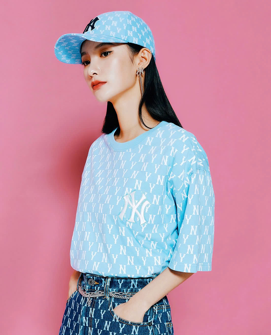 Áo Thun MLB Monogram (Màu Xanh)