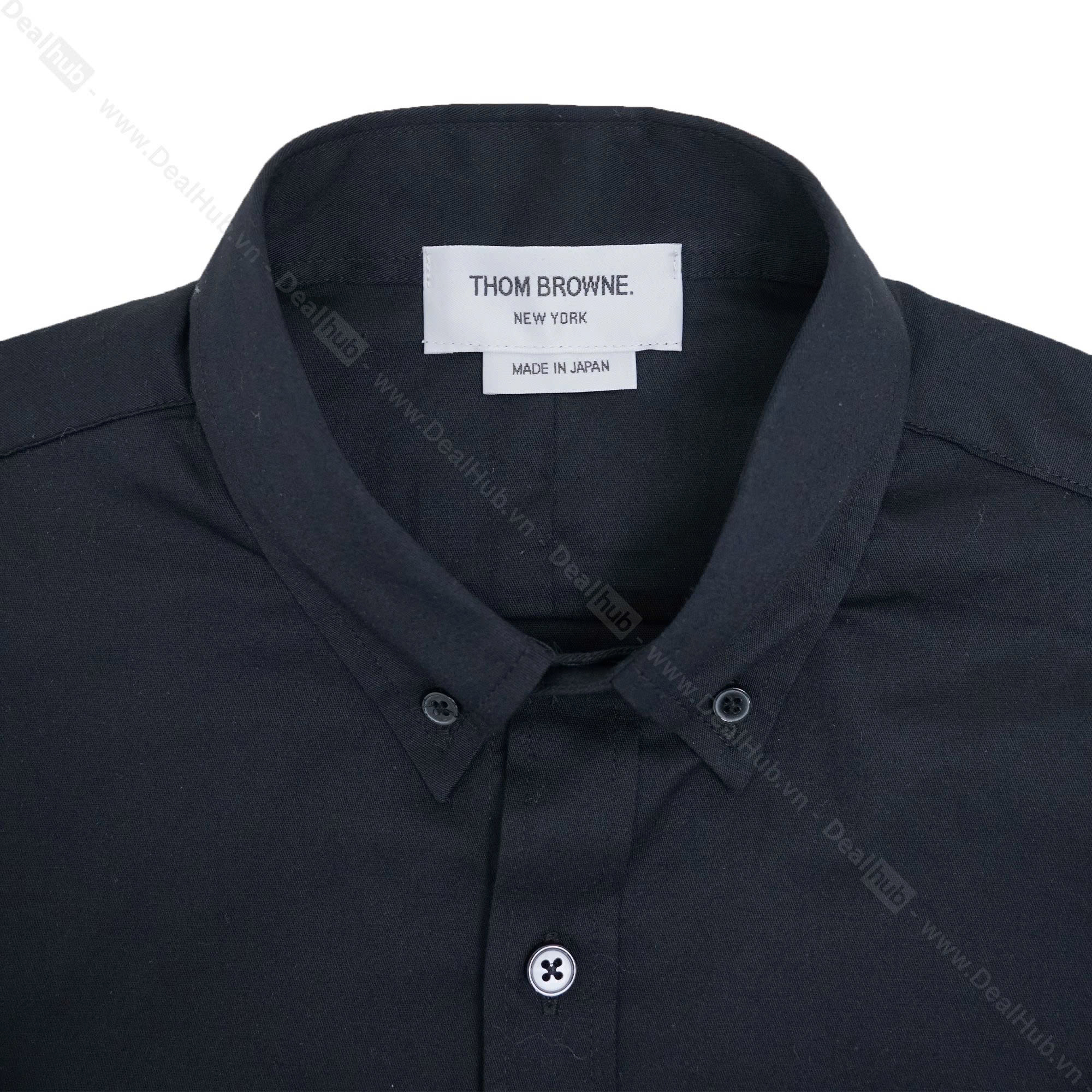 Sơ Mi thom Brown Đen tay Ngắn Viền Đỏ
