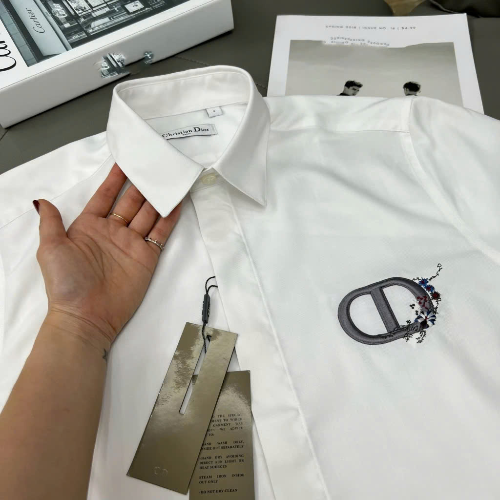 Sơ Mi Dior CD Thêu ( Trắng )