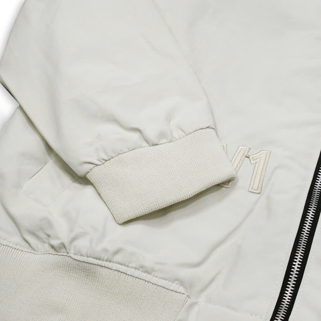 Bomber Zip Dù Burberry Thêu (new)