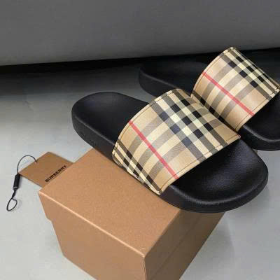 Dép BBR BURBERRY