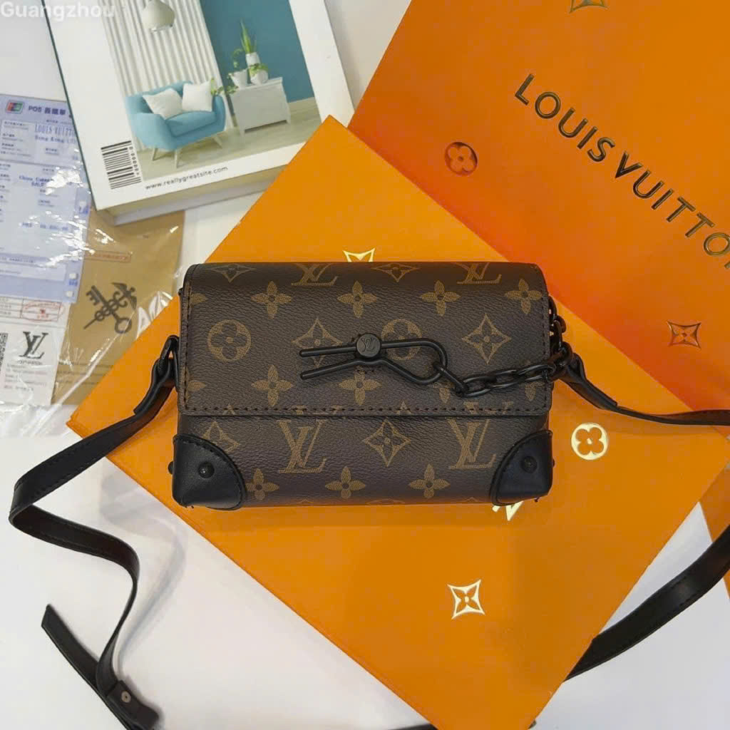 Túi Soft Trunk Đeo Chéo DC-02 Monogram Nâu
