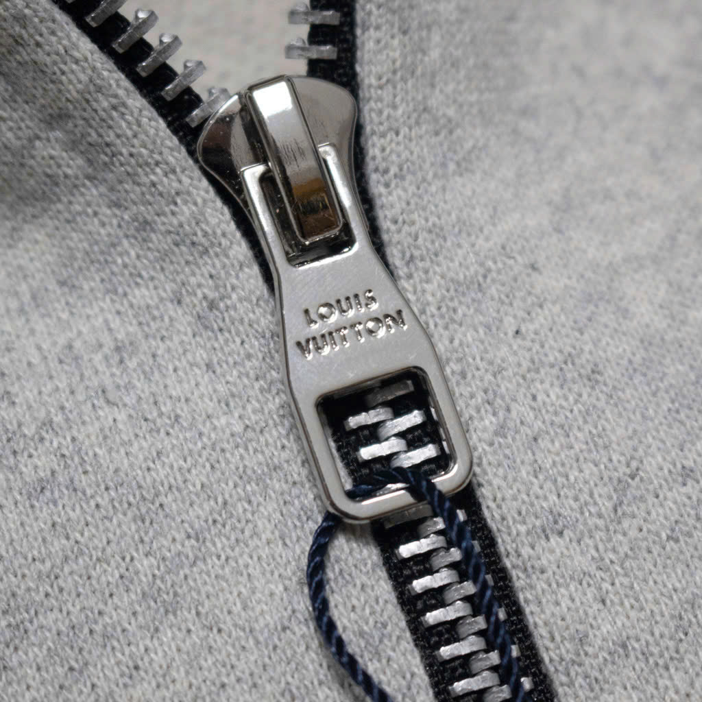 Hoodie Zip Louis Vuitton Thêu Nổi Cơ Bản Xám
