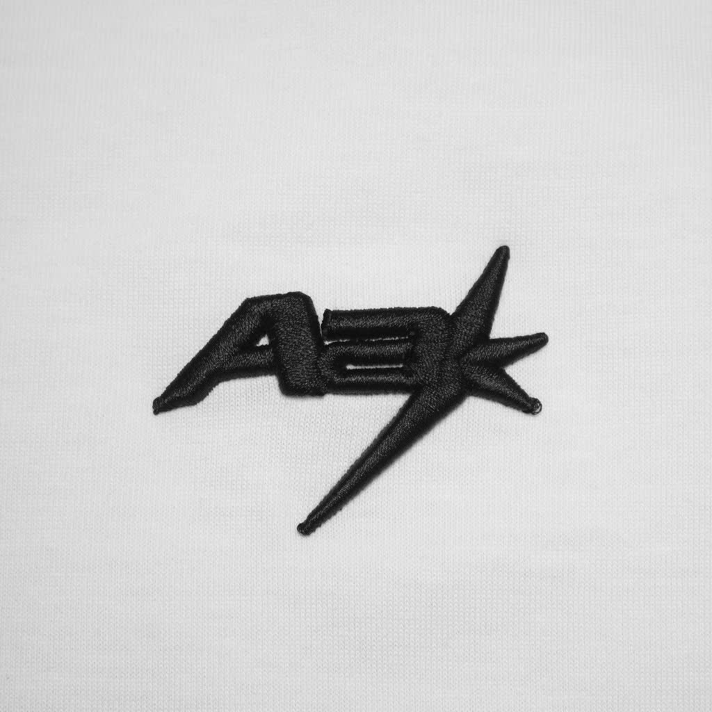 Áo Thun Aa Racing Logo Thêu - Trắng