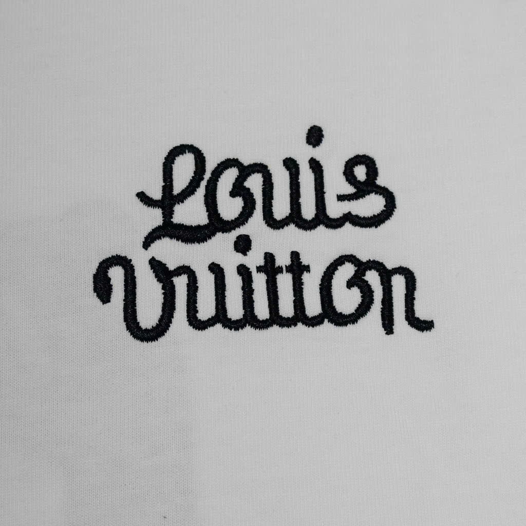 Áo Thun Louis Vuitton Bugs Bunny - Trắng