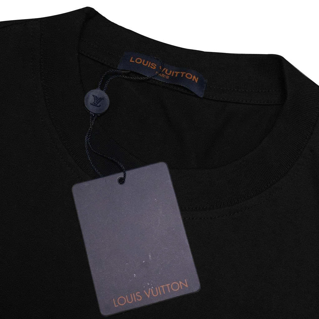 Áo Thun Louis Vuitton Thêu Xù Original - Đen