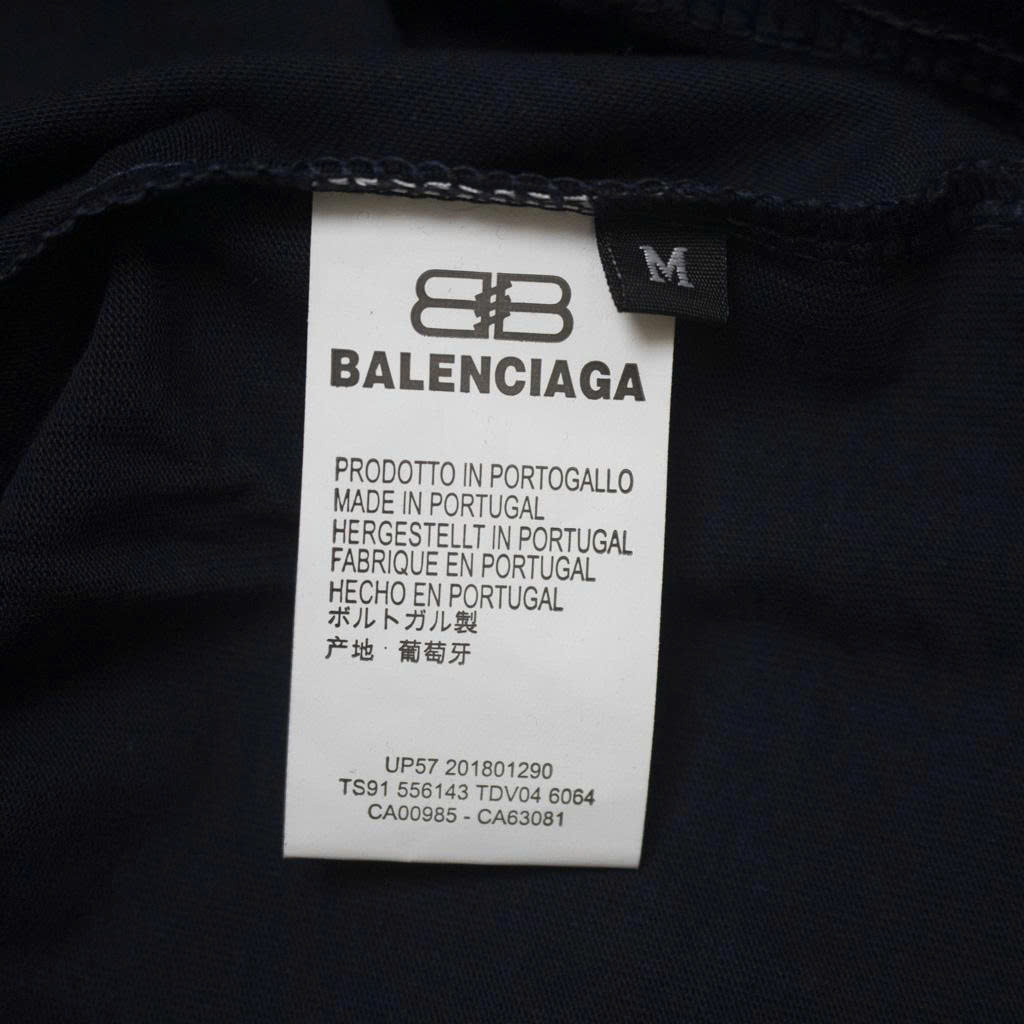 Áo Thun Balenciaga Thêu Da Mặt Sau