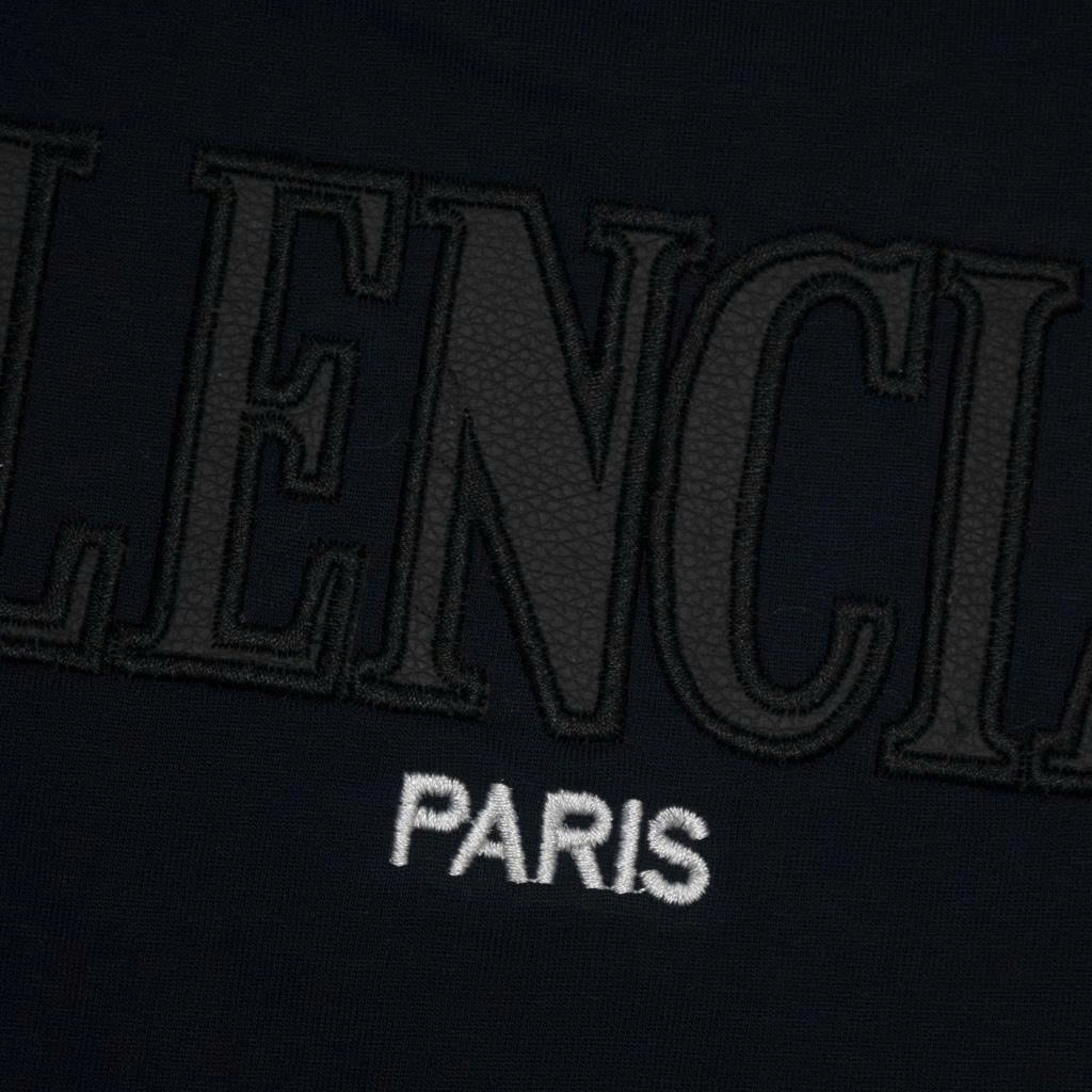 Áo Thun Balenciaga Thêu Da Mặt Sau
