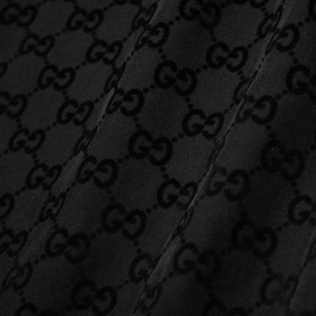 Đồ Bộ Gucci Embossed Monogram