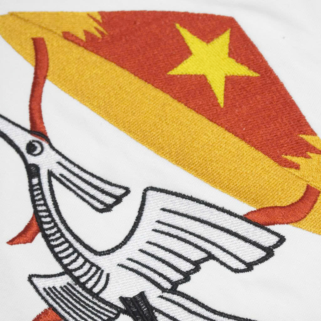 Áo Thun Thêu Hoa Văn Chim Lạc