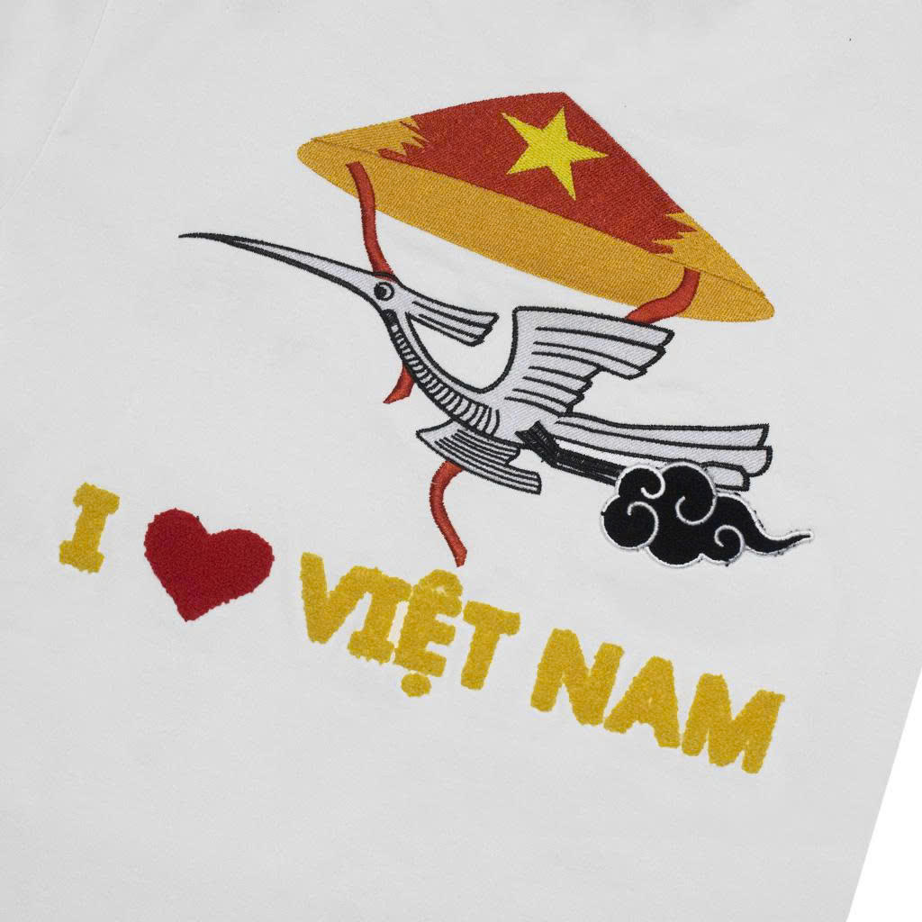 Áo Thun Thêu Hoa Văn Chim Lạc
