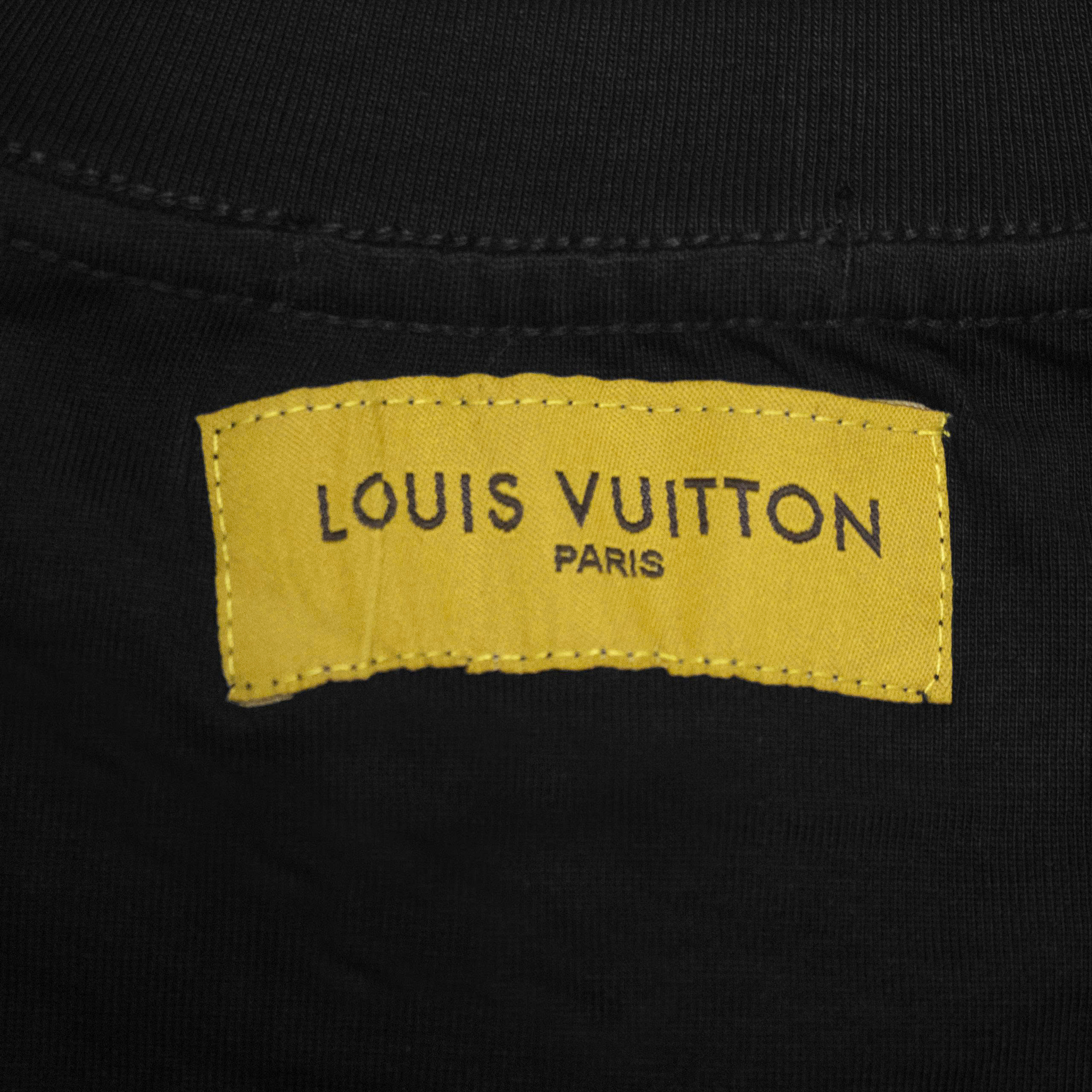 Áo Thun Louis Vuitton Họa Tiết Đính Đá