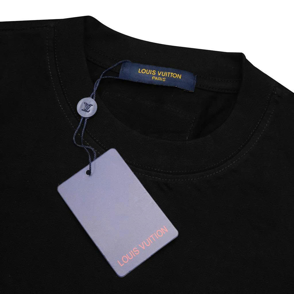 Áo Thun Louis Vuitton Họa Tiết Đính Đá