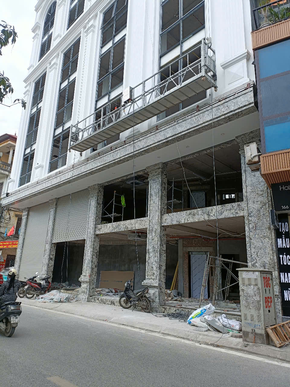 Lắp Cửa Cuốn Chất Lượng Tại Thuận Thành Bắc Ninh - giá chỉ từ 400k/1m2 cửa