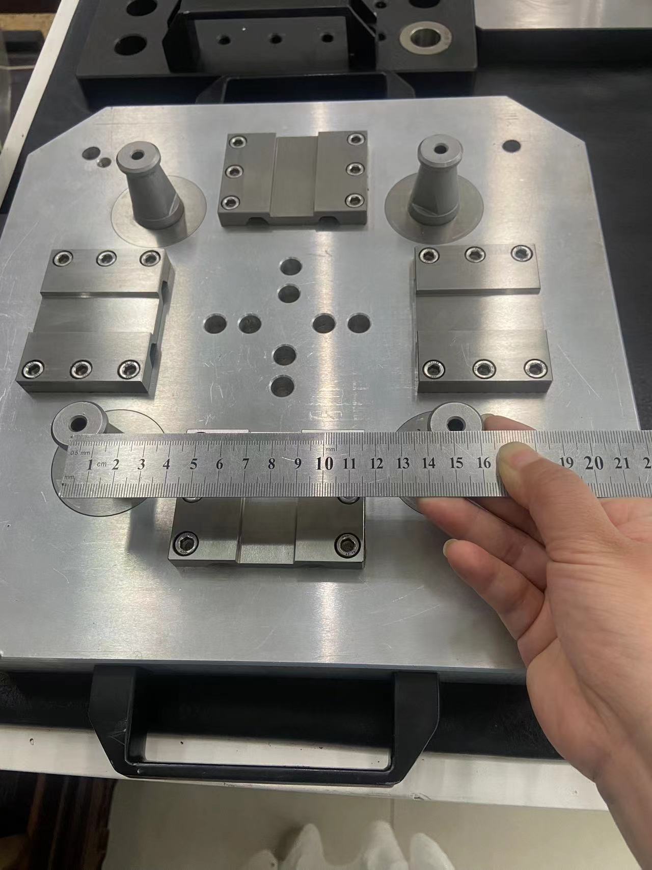 Pallet UPC Nhôm 320×320×40mm A-ONE 3A-100044