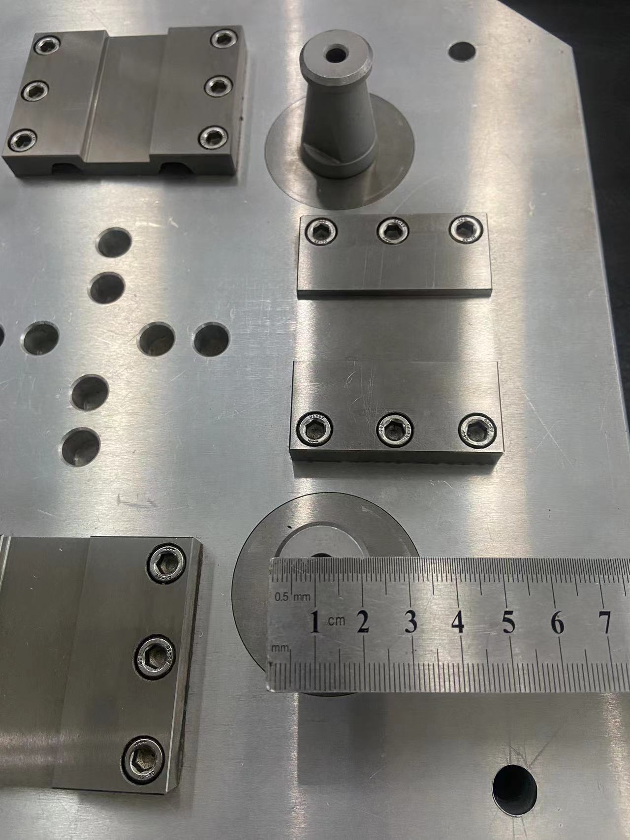 Pallet UPC Nhôm 320×320×40mm A-ONE 3A-100044