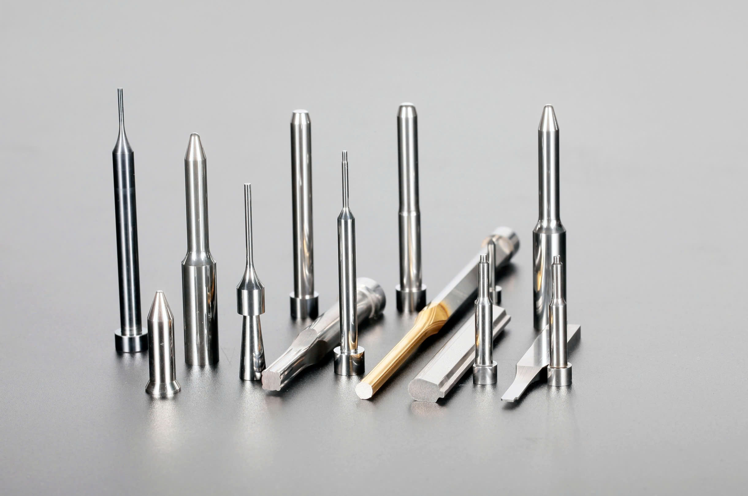 LỚP PHỦ DLC (Diamond Like Carbon)