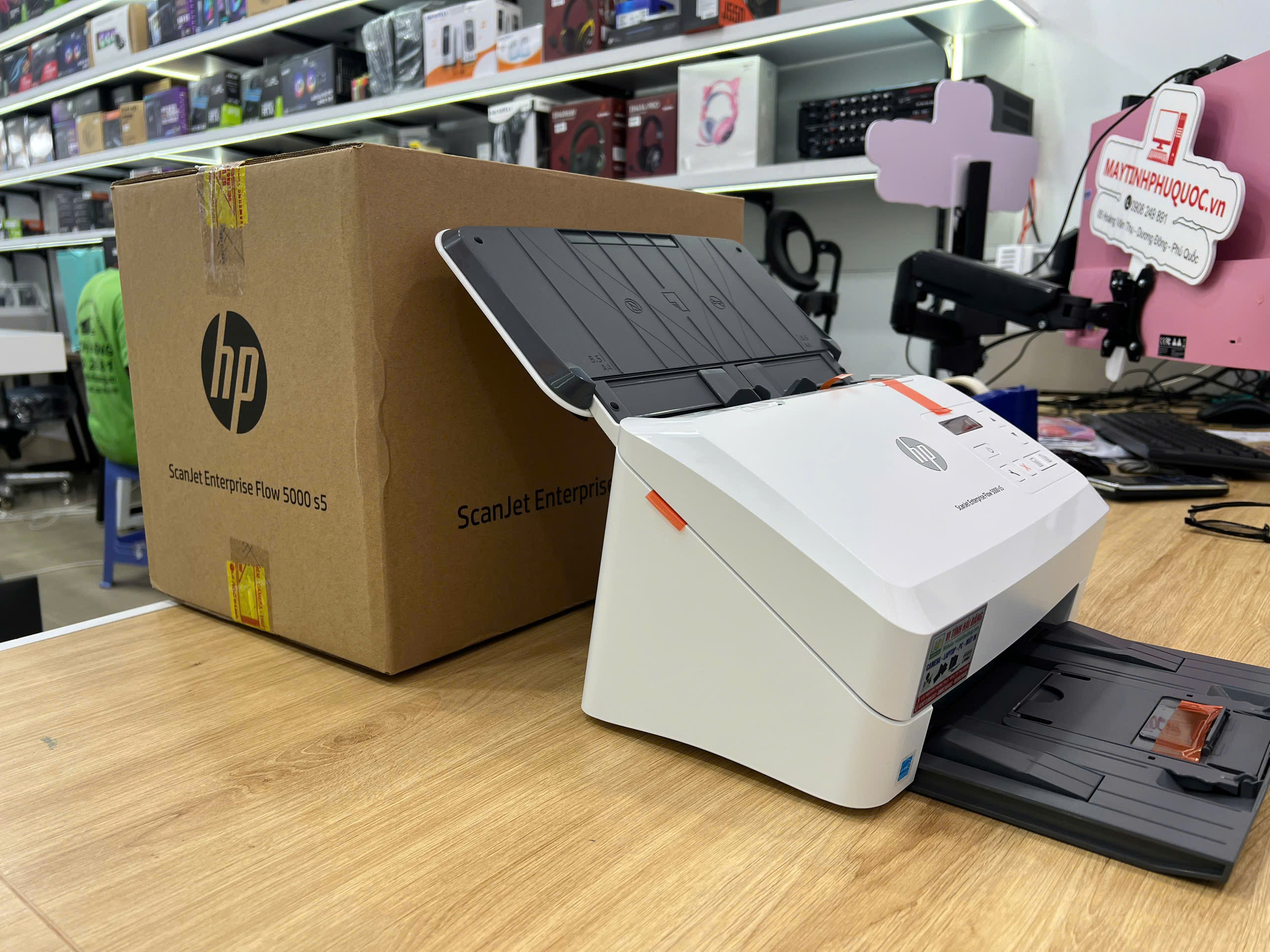 Máy Scan HP ScanJet Pro 3000s5 – Giải pháp quét tài liệu tốc độ cao cho văn phòng hiện đại tại Phú Quốc