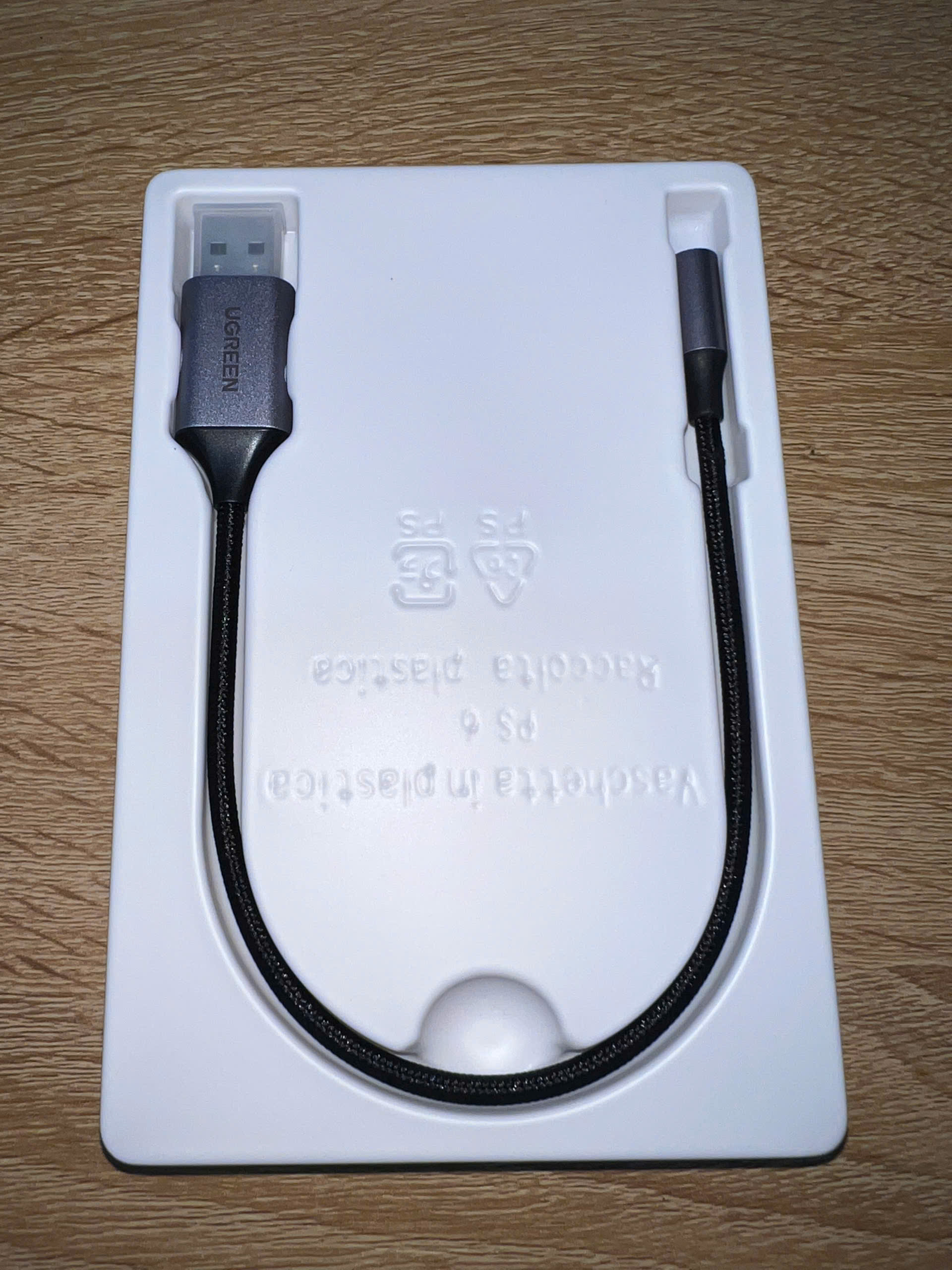Cáp Chuyển USB 2.0 Sang 3.5mm UGREEN 30757 Mic + Loa | Phú Quốc