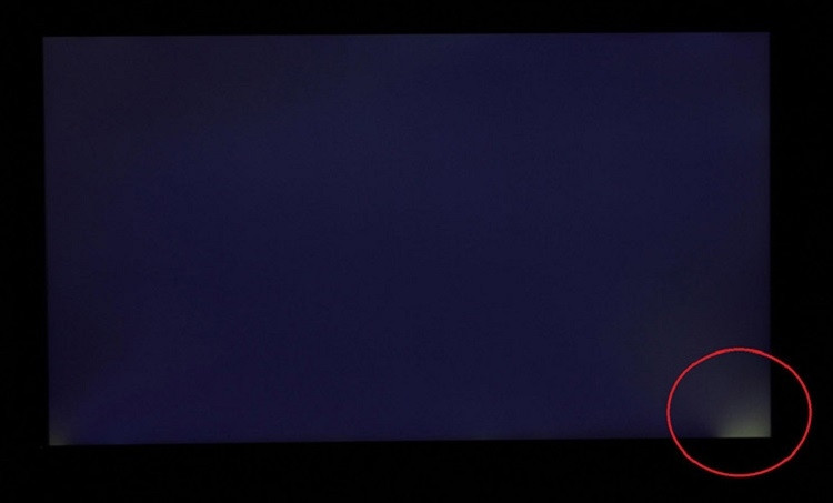 Màn Hình Laptop Hở Sáng Viền Nặng (Backlight Bleed Nặng) – Dịch Vụ Sửa Chữa Laptop Phú Quốc | Máy Tính Phú Quốc | Vi Tính Hải Đăng