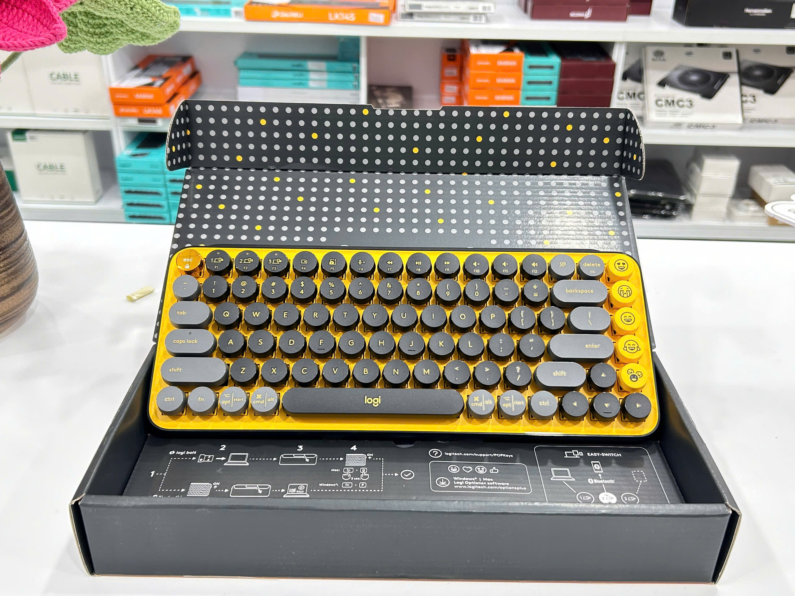 Bàn Phím Cơ Bluetooth Logitech – Keycap PBT