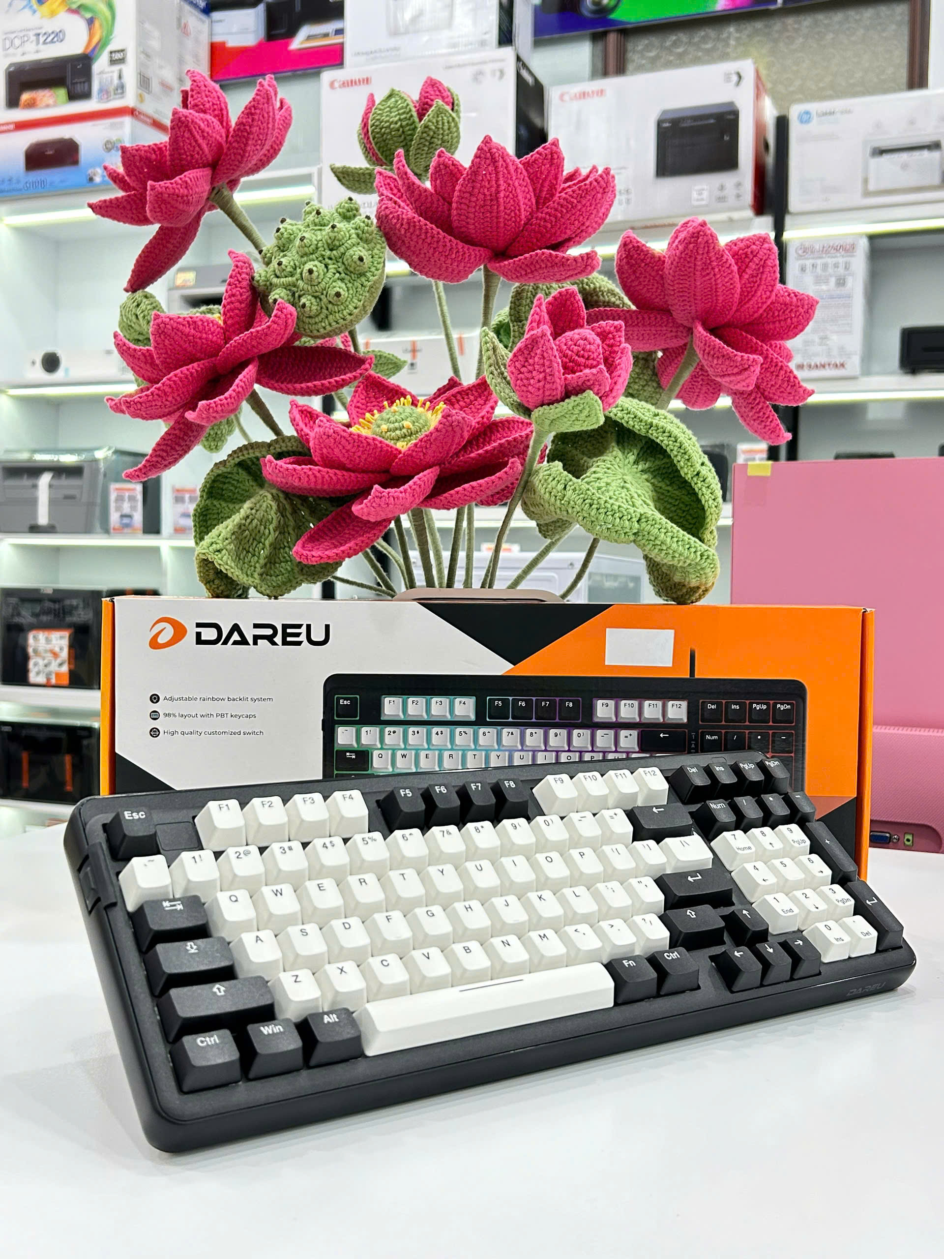 Bàn phím máy tính DAREU EK98 White-Black,dream switch