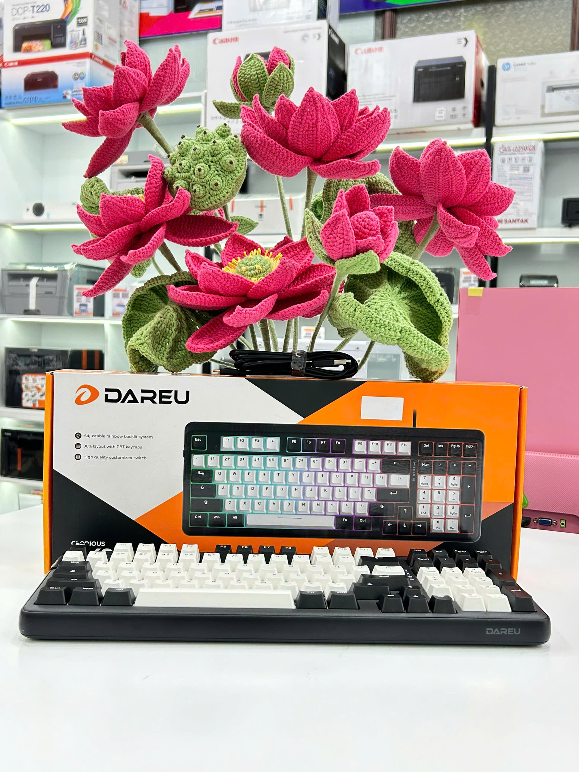 Bàn phím máy tính DAREU EK98 White-Black,dream switch