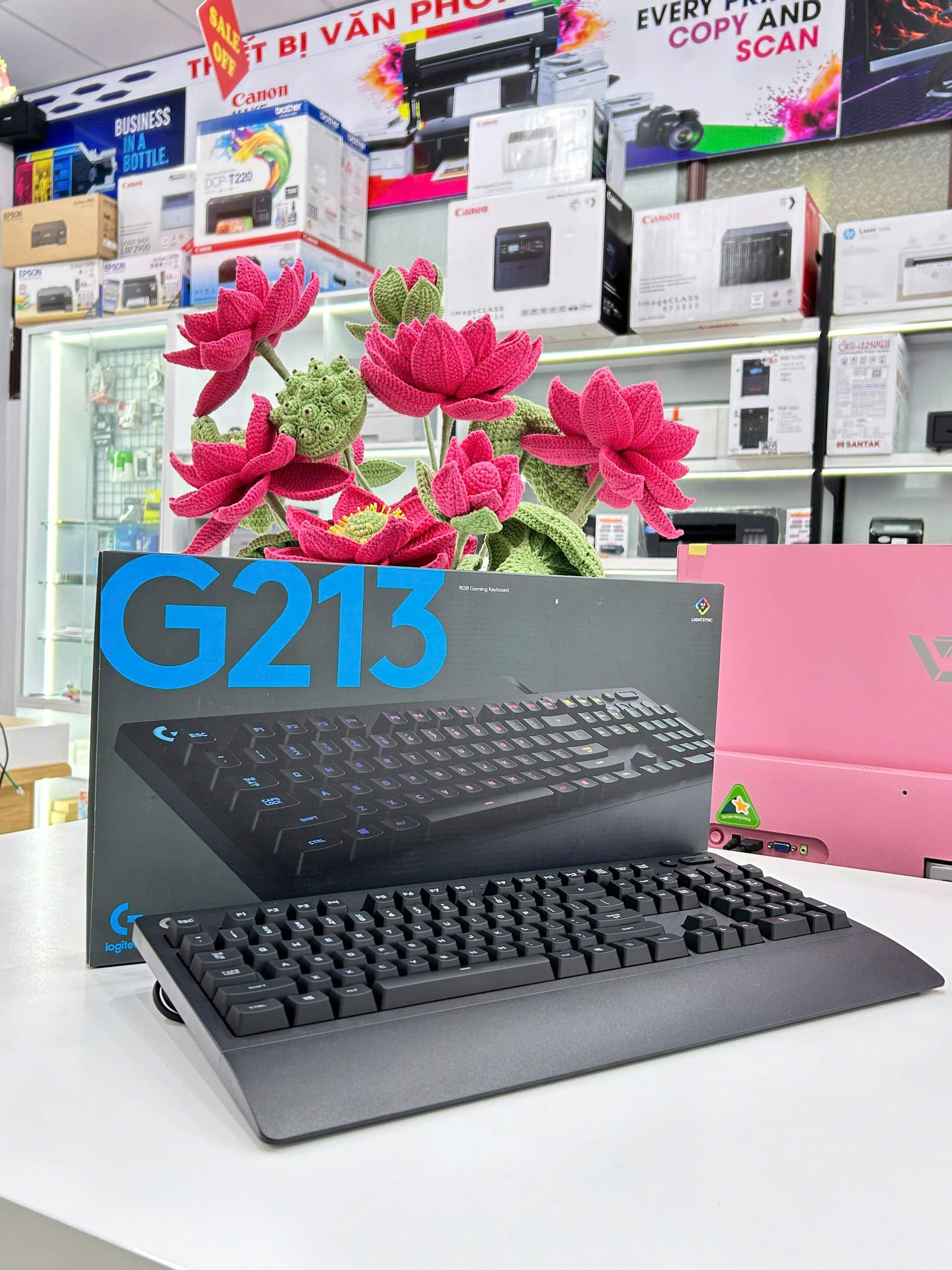 Bàn phím Logitech G213 Wired/USB/Đen