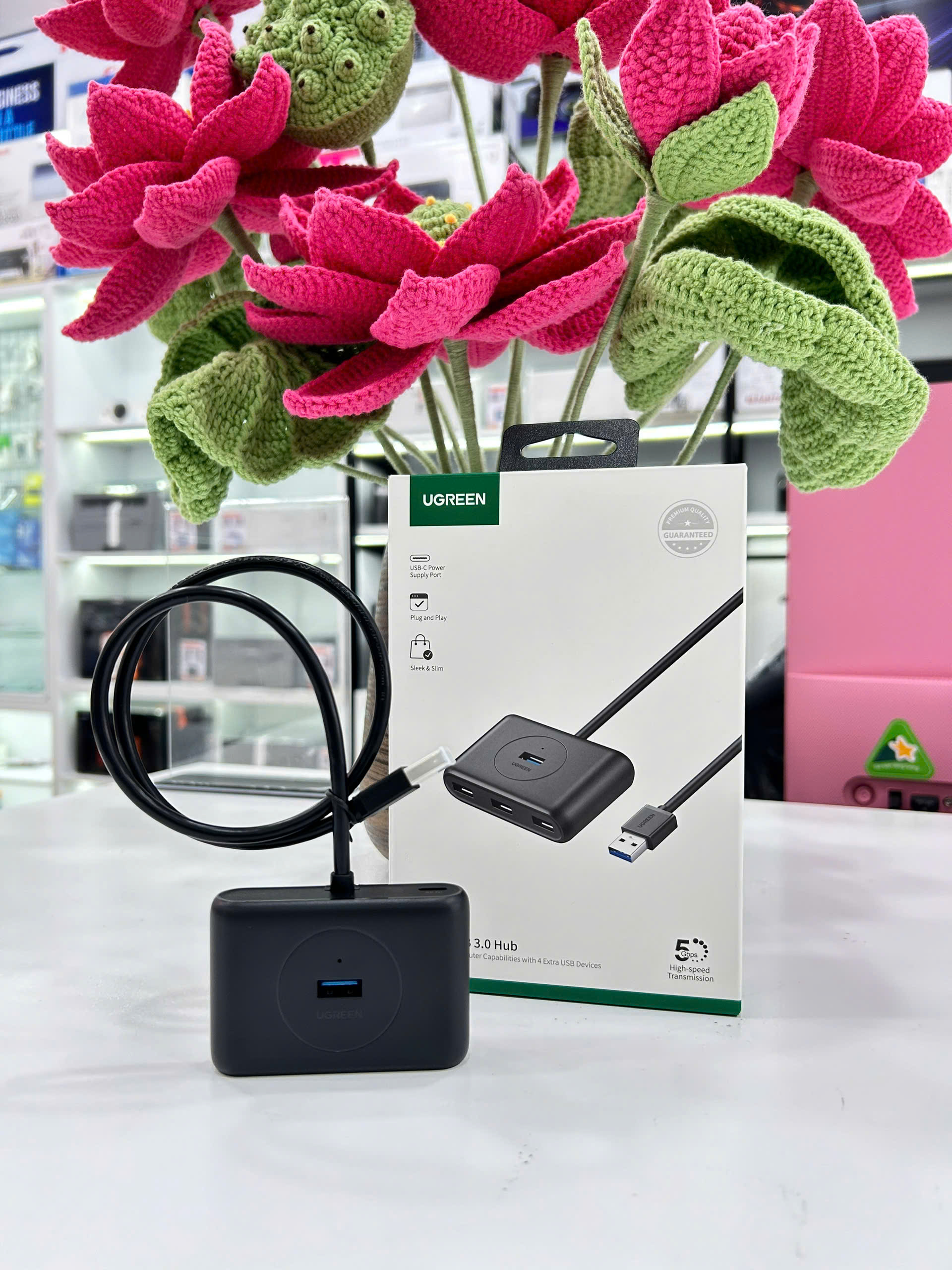 Bộ chia Hub USB 3.0 4 cổng màu đen dài 50cm Ugreen