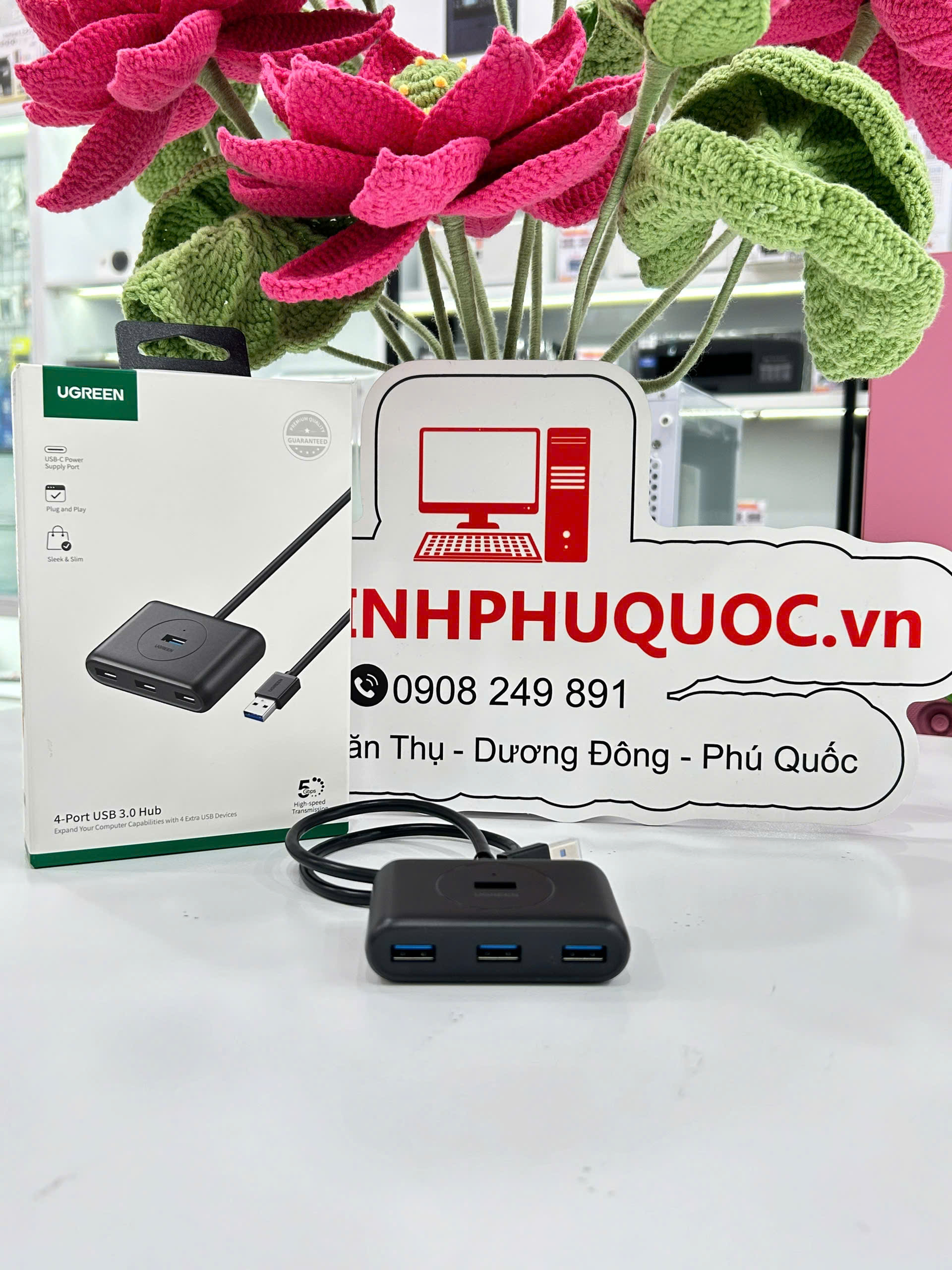 Bộ chia Hub USB 3.0 4 cổng màu đen dài 50cm Ugreen