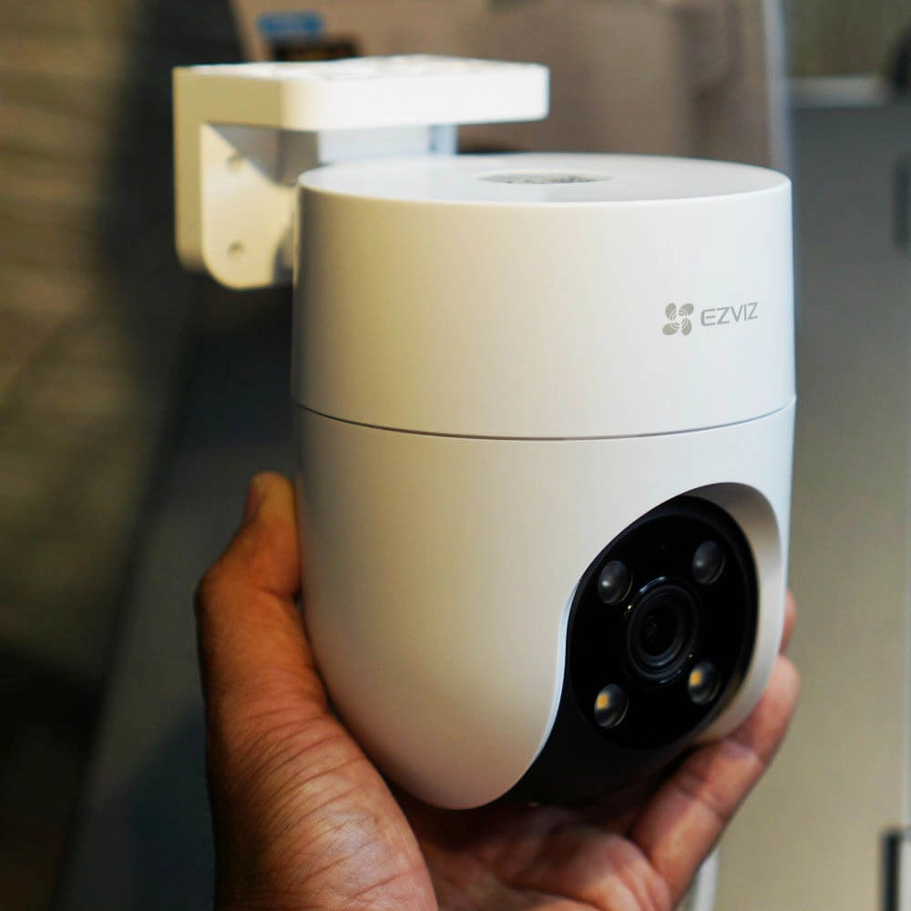Camera Wifi Ezviz H8C 3MP 2K – Camera Ngoài Trời Quay Quét 360°