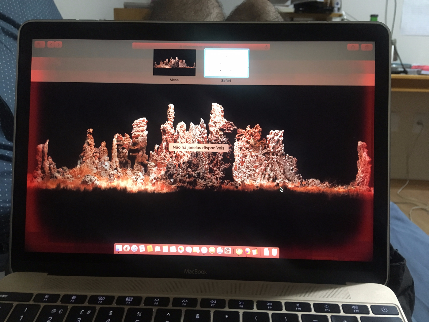 Lưu Ảnh / Burn-in / Ghost Image Trên Màn Hình Laptop – Dịch Vụ Sửa Chữa Laptop Phú Quốc | Máy Tính Phú Quốc | Vi Tính Hải Đăng