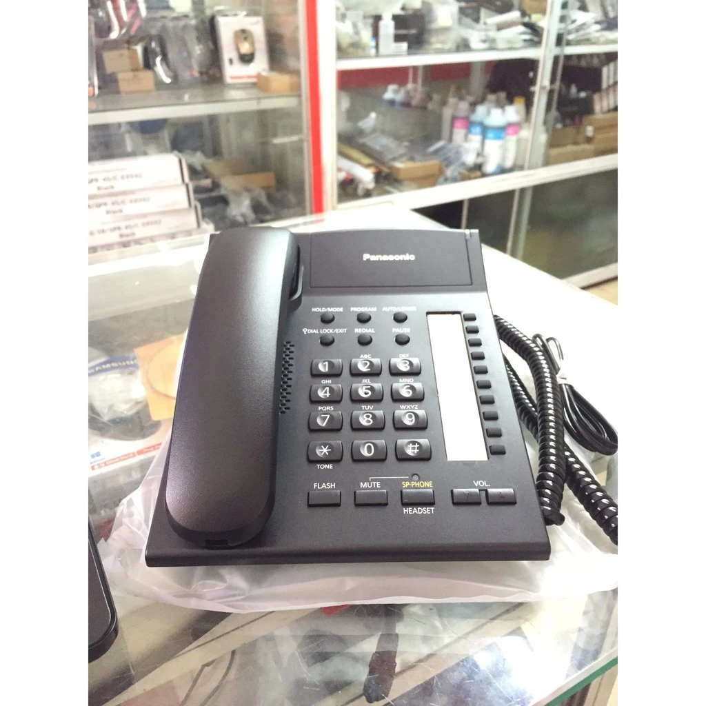 Điện thoại để bàn Panasonic KX-TS840
