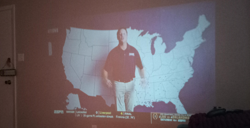 Sửa Máy Chiếu Gần Bị Mờ Hình / Không Nét Do Lens Hoặc Khoảng Cách Chiếu  – Dịch Vụ Sửa Chữa Phú Quốc | Máy Tính Phú Quốc | Vi Tính Hải Đăng