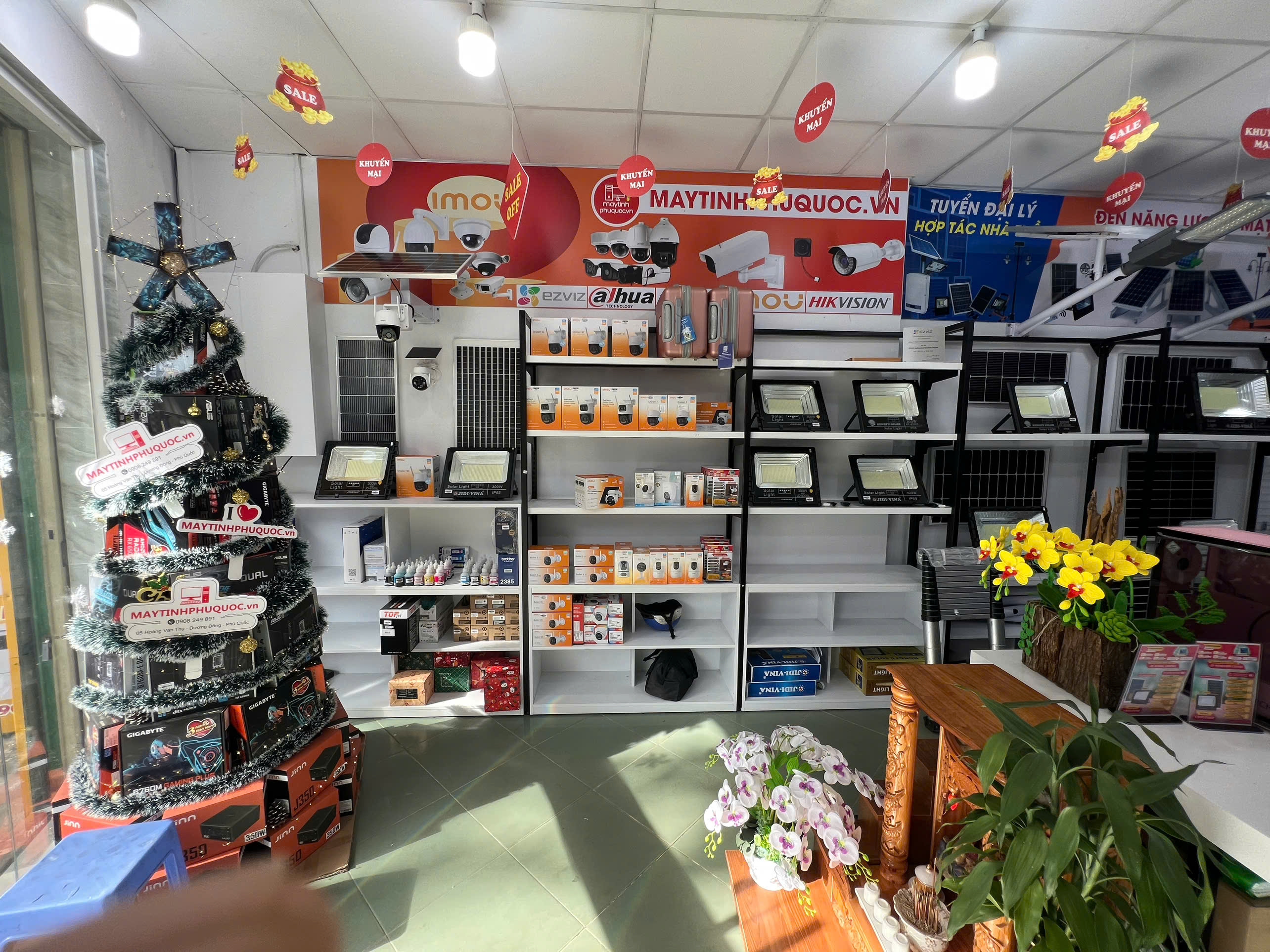 Camera IMOU IPC-K7FP-3H0TE sử dụng năng lượng mặt trời