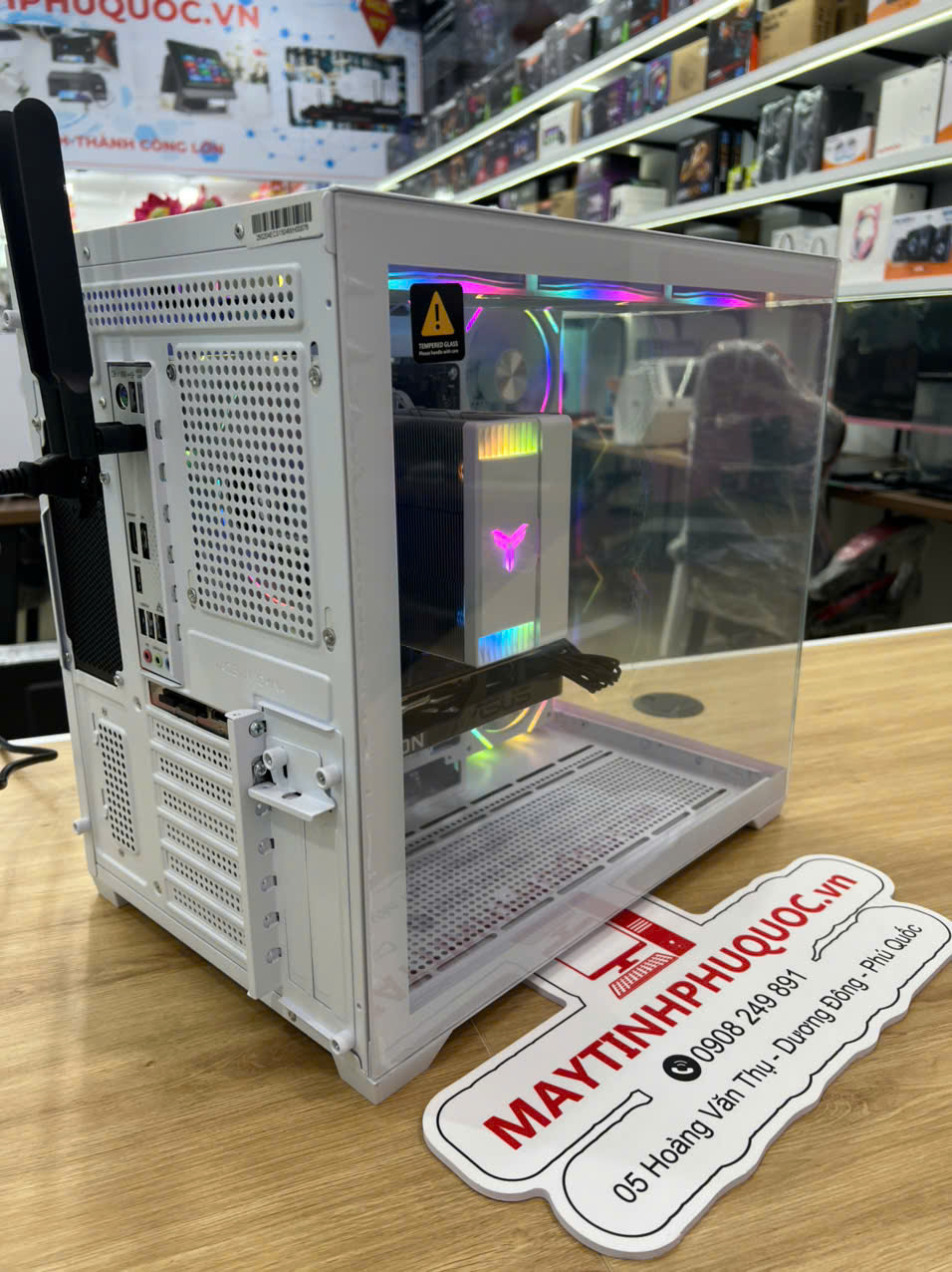 PC Gaming Intel Core i5 12400F  RX6600 8GB  RAM 16GB  SSD 512GB