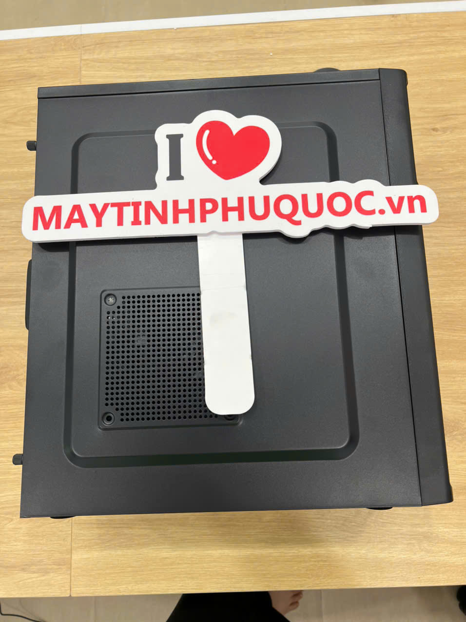 Máy Tính Học Online Giá Rẻ Cho Học Sinh – Core i3, RAM 8GB, SSD 256GB – Bảo Hành 12 Tháng