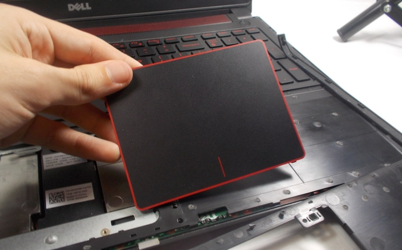 Touchpad Nứt Panel Cảm Ứng (Ép Lực / Va Đập) – Dịch Vụ Sửa Chữa Laptop Phú Quốc | Máy Tính Phú Quốc | Vi Tính Hải Đăng