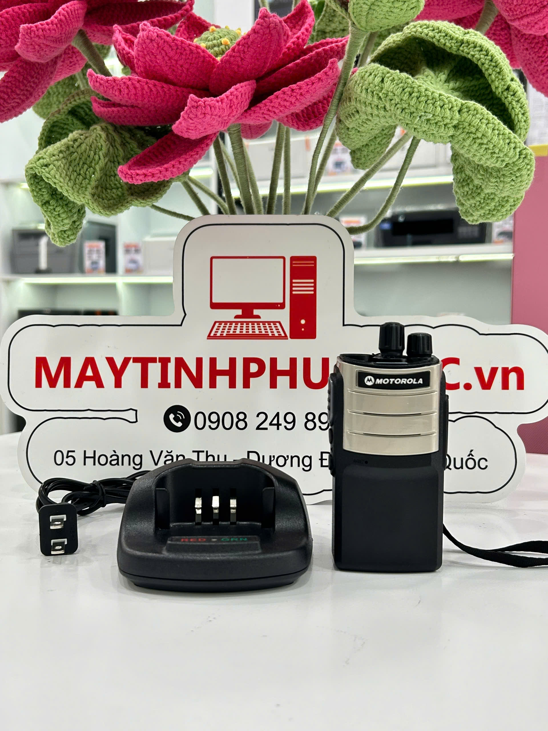 Máy bộ đàm Motorola VX-4610