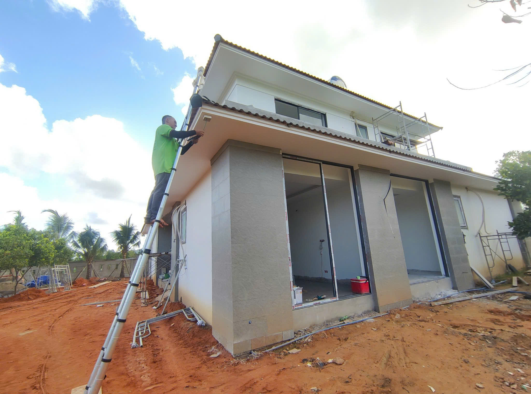 Thi Công Camera Nhà Mới Xây – Đi Dây Âm Tường Từ Đầu – Dịch Vụ Lắp Đặt Camera Phú Quốc | Máy Tính Phú Quốc | Vi Tính Hải Đăng