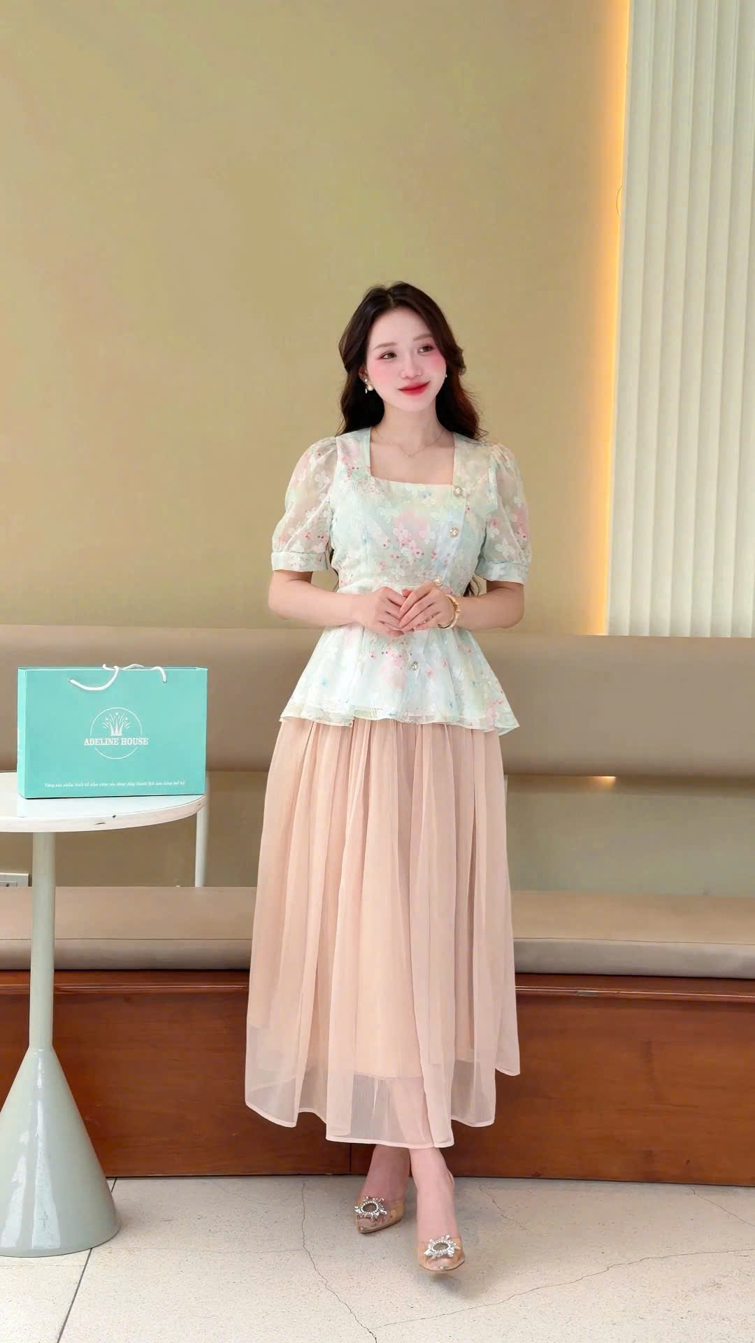 ADELINE HOUSE -  SET ÁO HOA NỔI TAY PHỒNG + CHÂN VÁY MIDI DÀI – TK 181.1 + 166.3