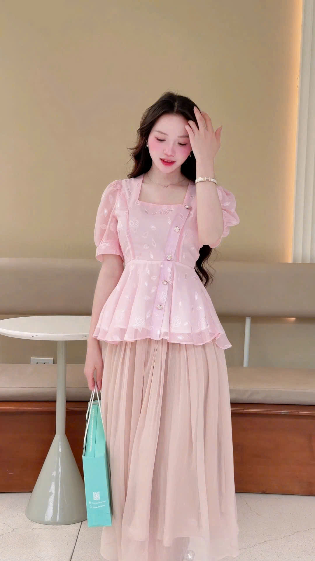 ADELINE HOUSE -  SET ÁO VOAN TIỂU THƯ TAY PHỒNG + CHÂN VÁY MIDI DÀI- TK 181.2+166.3
